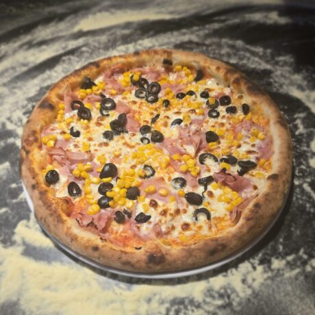 Pizza Junior Afumati. Comanda acum!